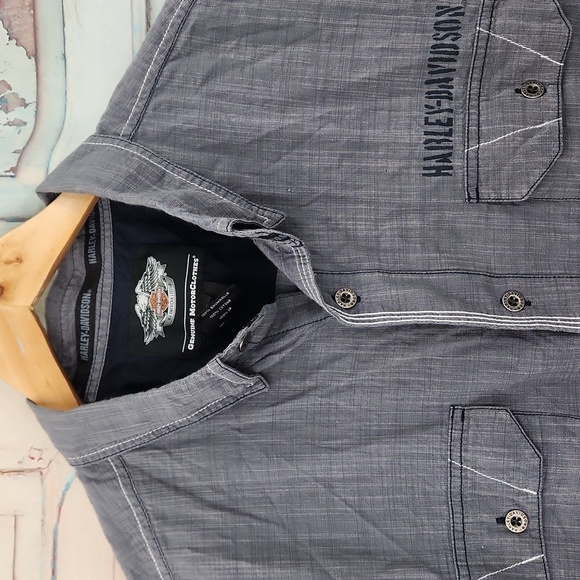Harley-Davidson Button Down Shirt - Picture 2 of 7